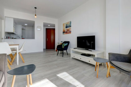 d8abd5bde7aaebe205e2db8719db1755 - 18