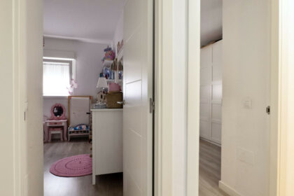 d8d118b7613ec8df09b5be7d3281b8d2 - 16