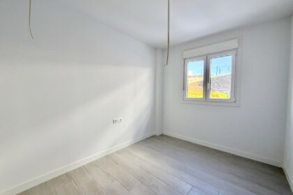 d8e184877a7e14fd0d5249f9e182a3a4 - 10