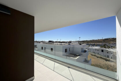 d8e184877a7e14fd0d5249f9e182a3a4 - 4