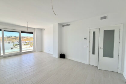 d8e184877a7e14fd0d5249f9e182a3a4 - 7