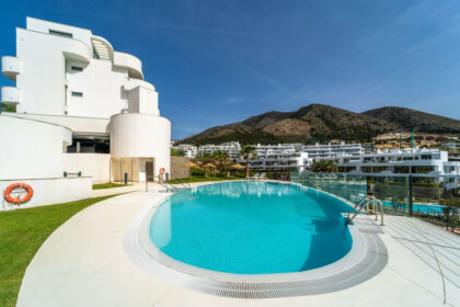 d916042ade02bfdc0426e189a3efe237 - 44