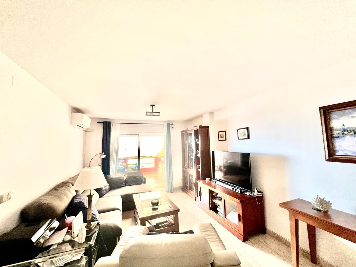 d9580f1b9eaa14233a45eac32a43c0b6 - 10