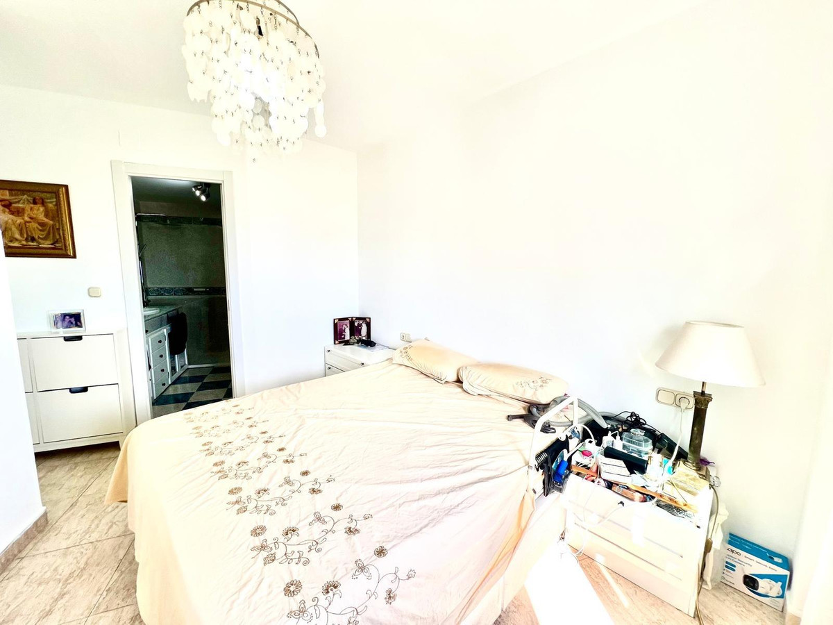 d9580f1b9eaa14233a45eac32a43c0b6 - 25