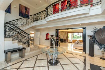 d971c8d52f91364fcb88e7f8aeba4fbb - 21