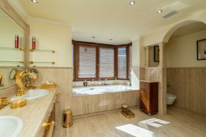 d971c8d52f91364fcb88e7f8aeba4fbb - 25