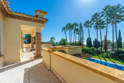 d971c8d52f91364fcb88e7f8aeba4fbb - 36