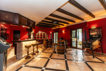 d971c8d52f91364fcb88e7f8aeba4fbb - 40