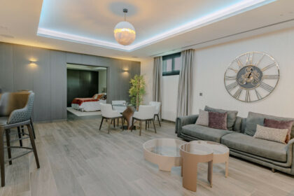 d9b2dd54ab001bdcbb78d0a8518fc4d1 - 16