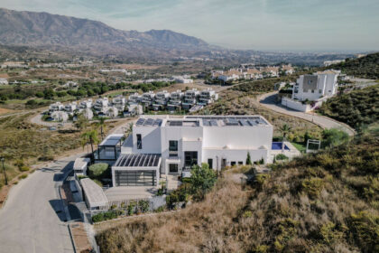 d9b2dd54ab001bdcbb78d0a8518fc4d1 - 25