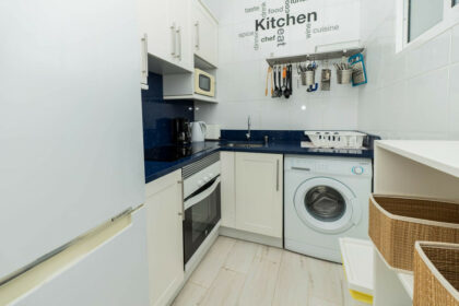 d9e5121abac0b525938a26ca30ffacbc - 31