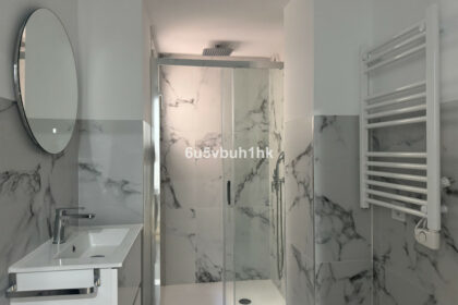 d9f0bb3dec6c81626293f06935eeb35d - 18