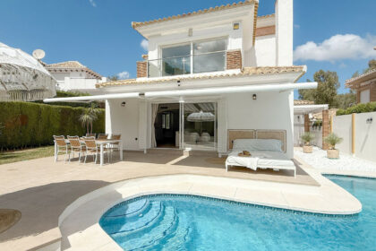 da352e0372f29b361a81919d46f563eb - 1