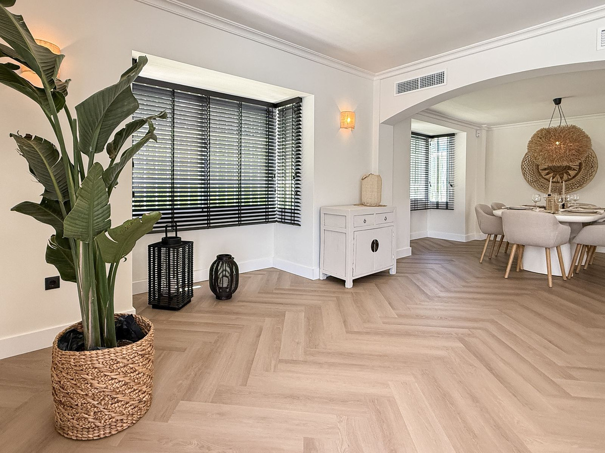 da352e0372f29b361a81919d46f563eb - 21