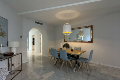 da94125d42851f67466bf53848849bae - 13