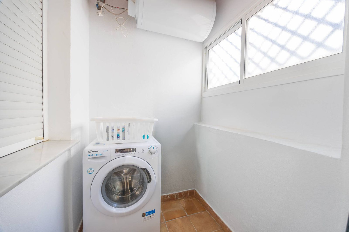 daf294301b186793b7d4e92742d3898a - 15