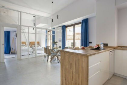 daf2f5303a3732d22ef62ee0c2545c94 - 1