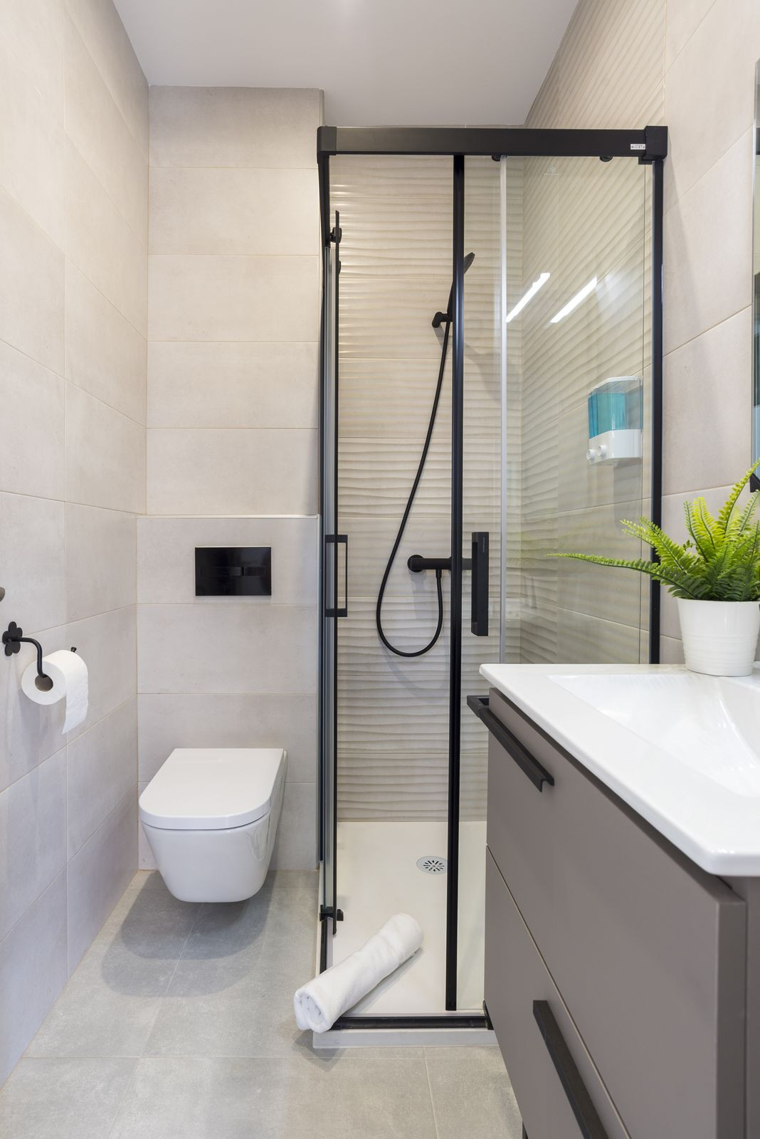 daf2f5303a3732d22ef62ee0c2545c94 - 8