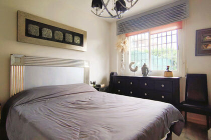 db1004fbb8be1f8a718cb3348fd8d0f9 - 19