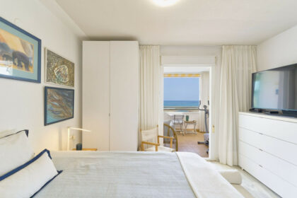 db21794498b0a6b56349995596eaf6d2 - 11