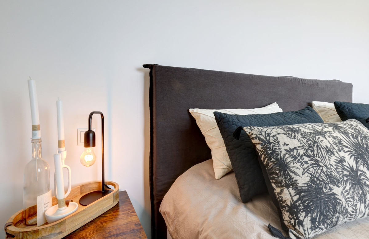 db92ed16e8f3d989bb1bbf3b9bf47fad - 20