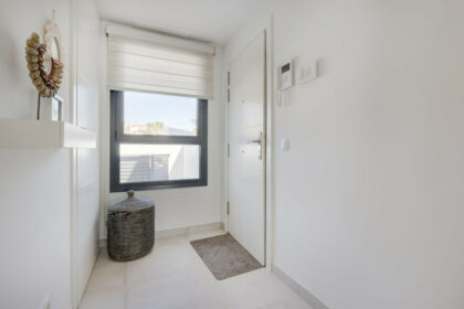 db92ed16e8f3d989bb1bbf3b9bf47fad - 27