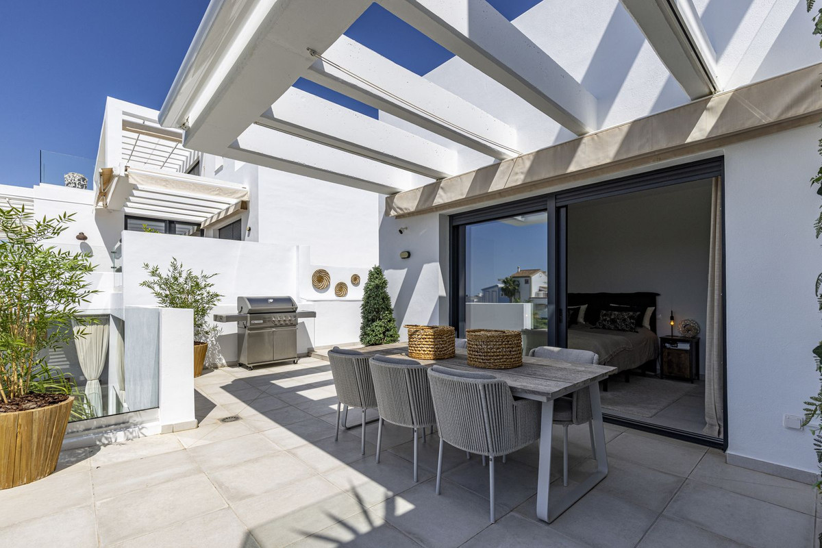 db92ed16e8f3d989bb1bbf3b9bf47fad - 6