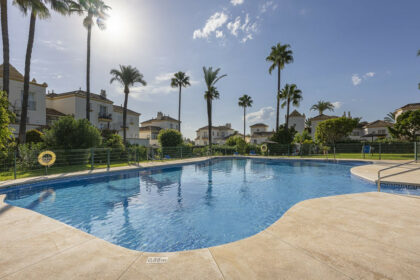 dbfa8842bd5a73b205620a700ac6d442 - 20