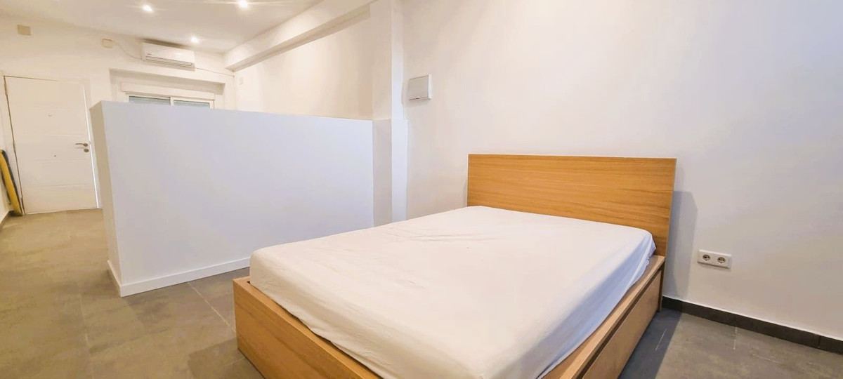 dc2975116543ca657a4ec33a47849fc6 - 4