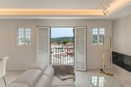 dc9445e13fef08c927fe12bdb2a8715d - 9