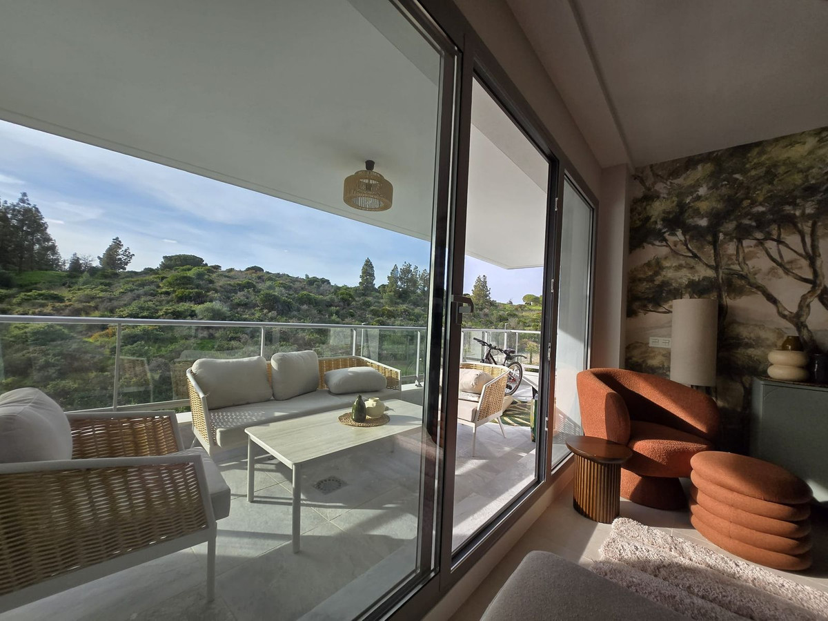 dcabc444b30ca1cccbb96c2c0930b2c0 - 1