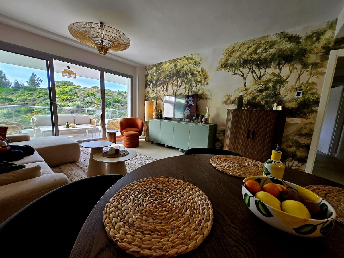 dcabc444b30ca1cccbb96c2c0930b2c0 - 2