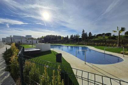 dcabc444b30ca1cccbb96c2c0930b2c0 - 27