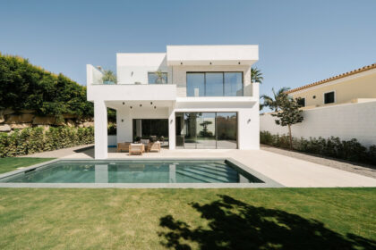 dcc66d3964a9daa0e8cf14a29eba98c7 - 1