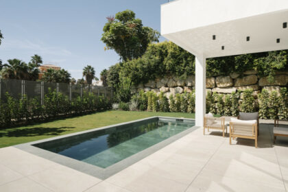 dcc66d3964a9daa0e8cf14a29eba98c7 - 13