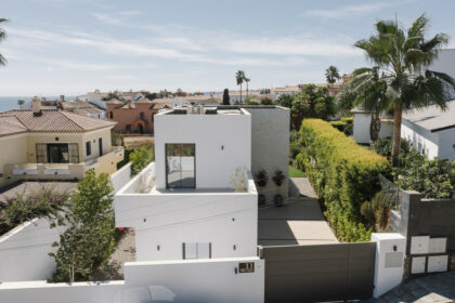 dcc66d3964a9daa0e8cf14a29eba98c7 - 42