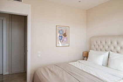 dd6739fc12639e8c3660e27a700daaf8 - 17