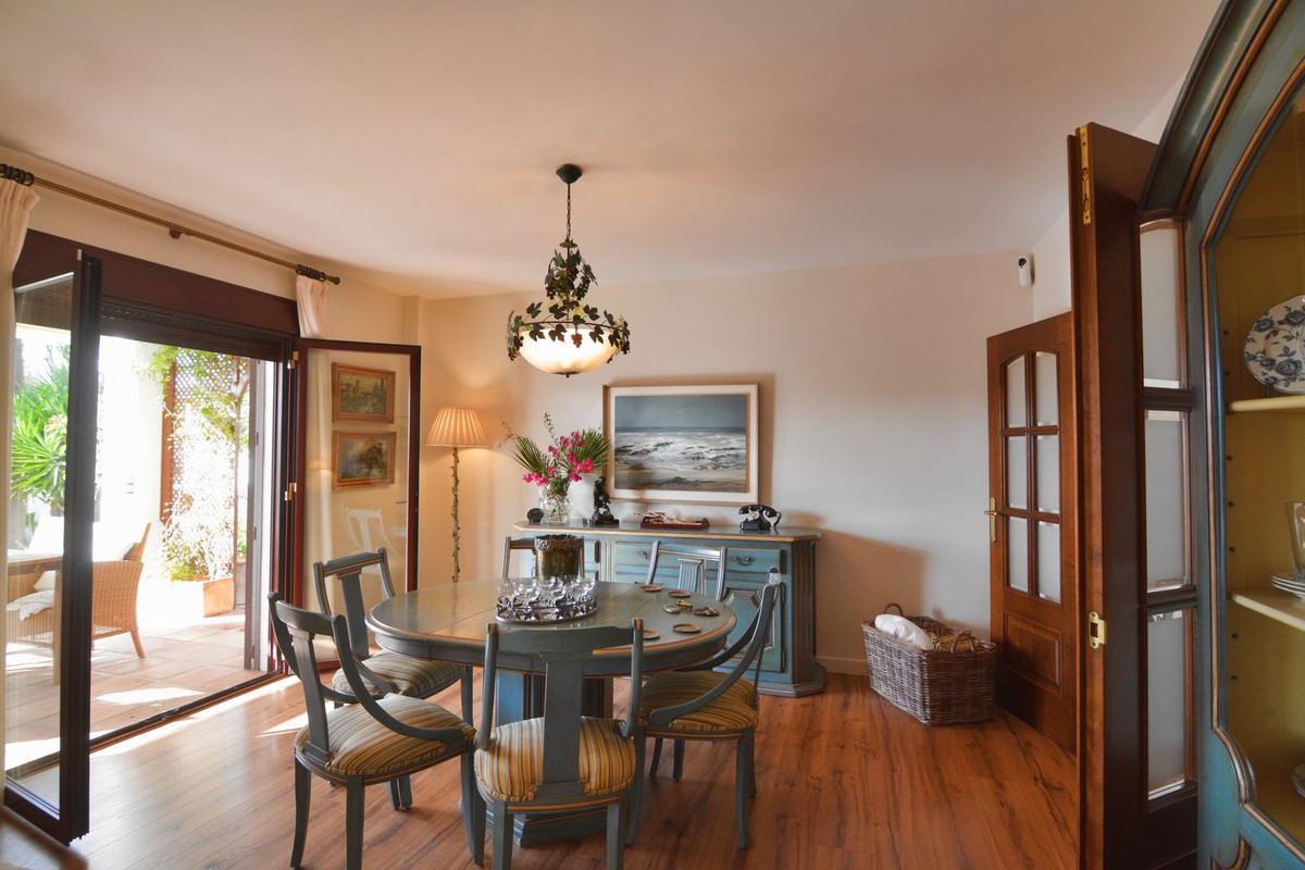 dd9792aa5c81624d3e67fe8019fb7ab8 - 10