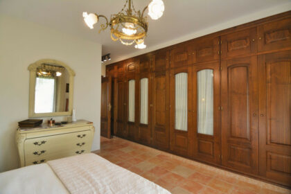 dd9792aa5c81624d3e67fe8019fb7ab8 - 32