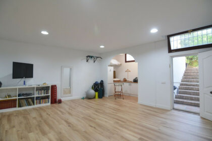 dd9792aa5c81624d3e67fe8019fb7ab8 - 44