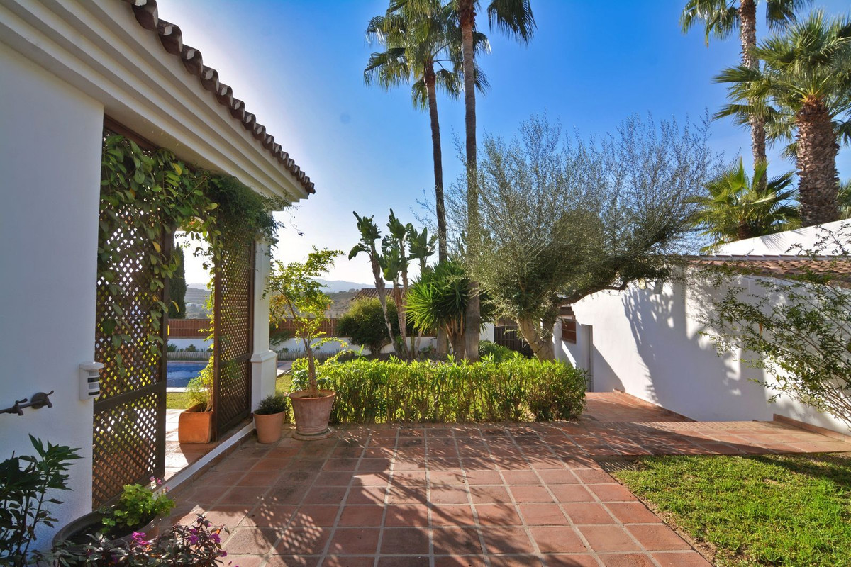 dd9792aa5c81624d3e67fe8019fb7ab8 - 47