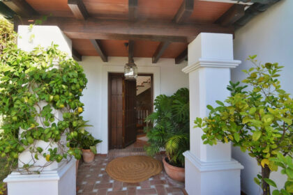 dd9792aa5c81624d3e67fe8019fb7ab8 - 56