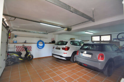 dd9792aa5c81624d3e67fe8019fb7ab8 - 59