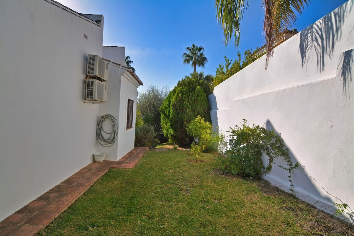 dd9792aa5c81624d3e67fe8019fb7ab8 - 60