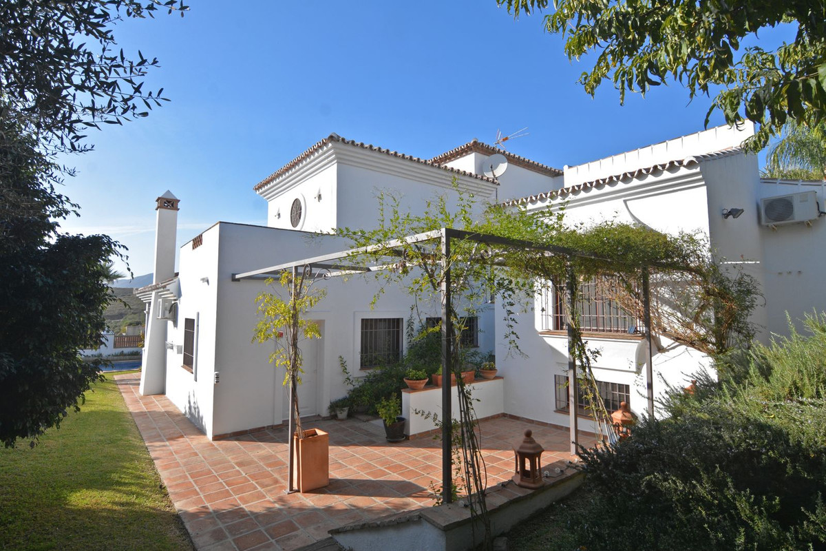 dd9792aa5c81624d3e67fe8019fb7ab8 - 64