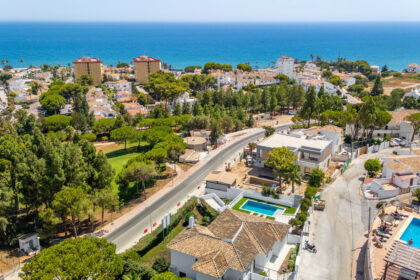 ddc26f61a7404c0e2159b1c5c602e1a2 - 16