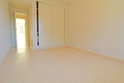 dddbc29cc153cc4fadacac20de9d9ff0 - 18