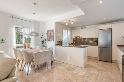 de05329b64c4322b8b40df7cc0fe6c74 - 2