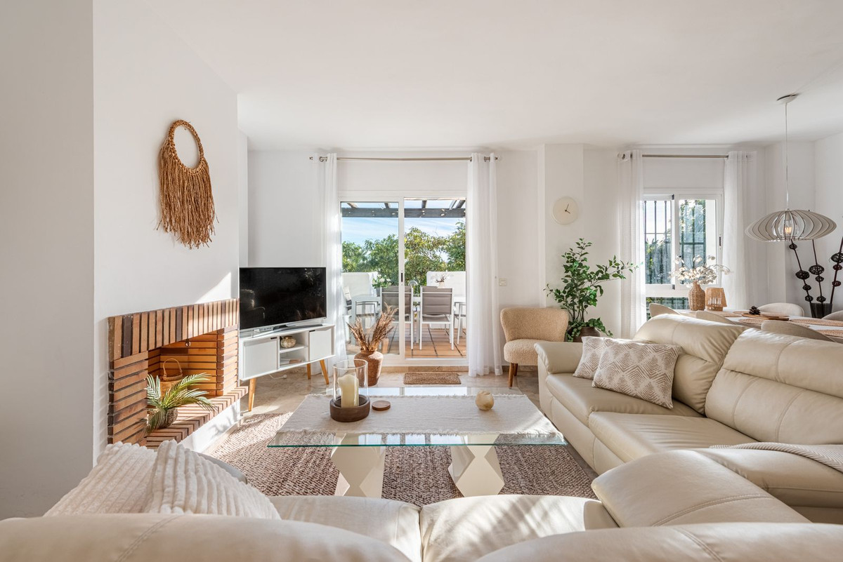 de05329b64c4322b8b40df7cc0fe6c74 - 4