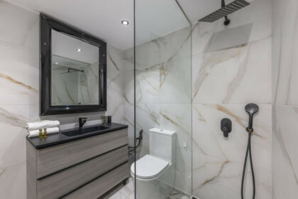 de5e36758288906b6ce68822a5ed18fb - 20